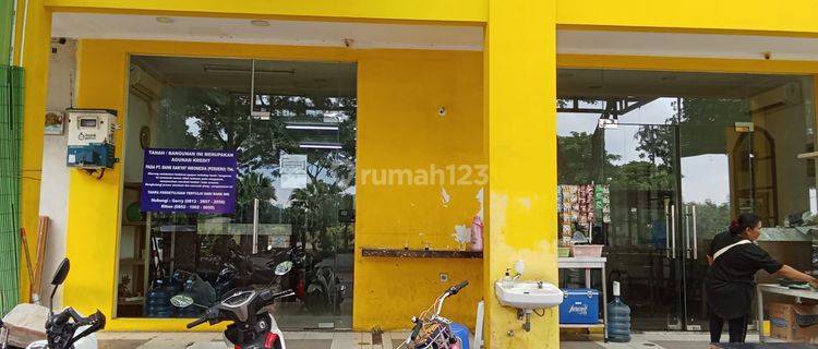 Ruko Gandeng 4 Lantai di Green Lake City Rukan Great Wall 1