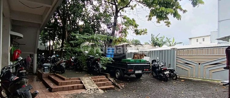 Old Building Land Calculation Beside Joglo Main Road West Jakarta 1