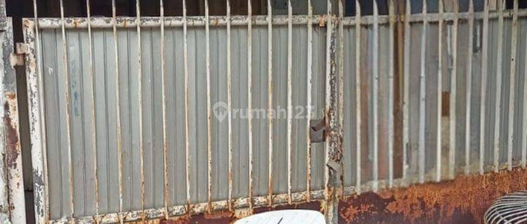 Rumah Tua Dibawah Njop, Tidak Layak Huni, Hanya Hitung Tanah Di Petojo 1