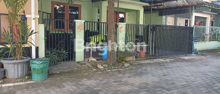 RUMAH MINIMALIS TIMUR HOTEL ALANA 1