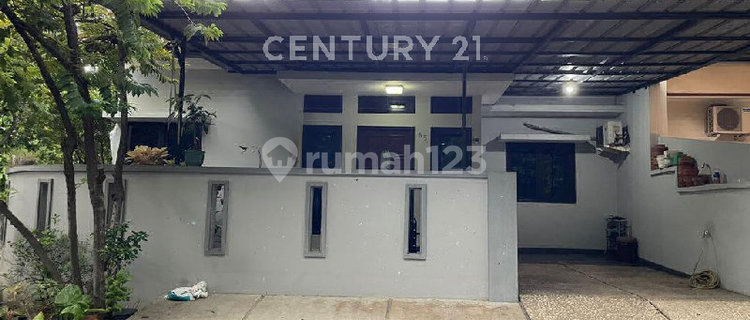 RUMAH NYAMAN POSISI HOOK DI KELAPA GADING 1