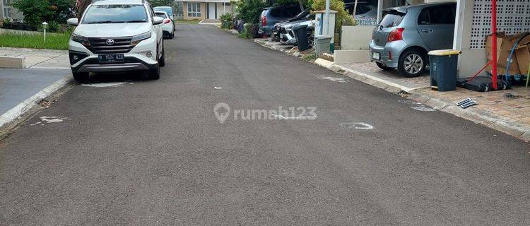 Rumah Dijual Murah 3 Lantai Strategis di Paradise Resort Ciputat Tangerang Selatan 1