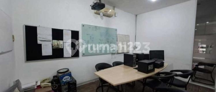 Strategic Shop House Location Serengan Surakarta Area 127M2 Ma'am!! 1
