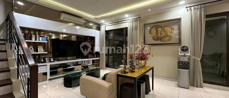 Green Cove Bsd - Rumah Mewah, Terawat, Depan Taman, Siap Huni - Nego 1