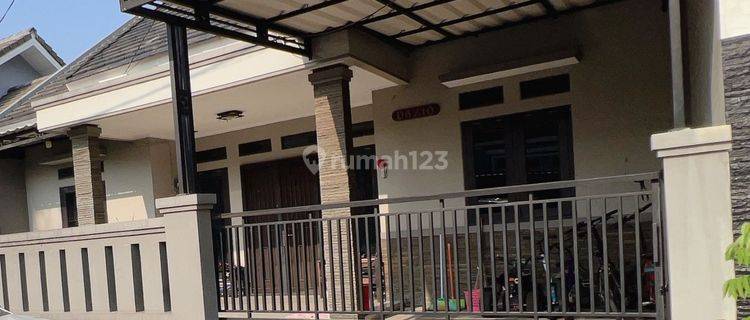 Dijual cepat Rumah di Perumahan victoria park boulevard, karawaci kota tangerang SHM Timur Bagus rapih 1