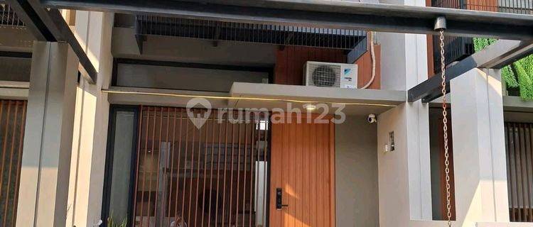 Rumah Cantik Minimalis Di Fleekhauz Bsd Samping Greenwich Park, Tangerang 1