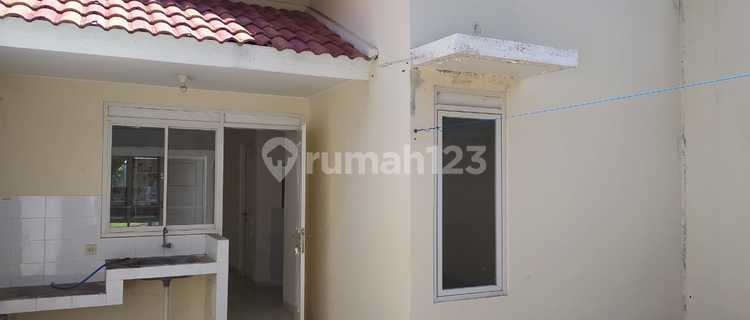 Ready-to-Occupy House in Graha Padma 1
