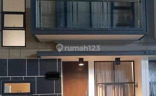 Rumah 2 lt siap huni di Golden City Bekasi Utara 1