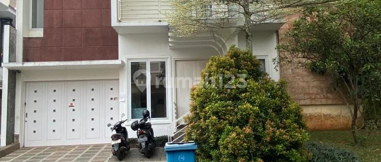 Disewakan Rumah Hook Siap Huni di The Green Bsd 1