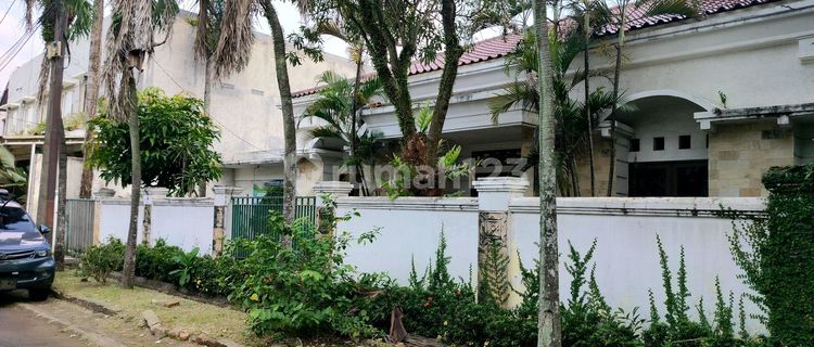 Large House for Sale in Anggrek Loka, South Tangerang 1