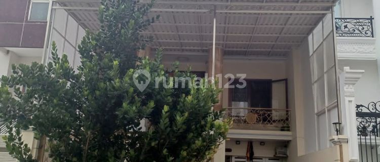 Rumah Cantik Di Jual Di Jl. Manyar Permai PIK Jakarta Utara 1