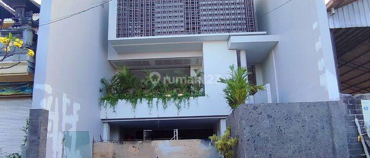 Hot List Di Jual Rumah Lokasi Renon Denpasar Selatan 1