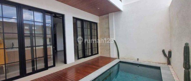 TOP URGENT DI JUAL VILLA LOKASI TIYING TUTUL PERERENAN CANGGU KUTA UTARA BADUNG
 1