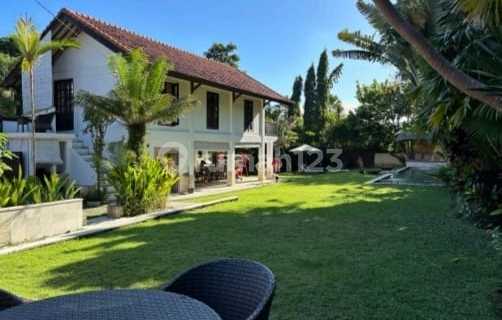 Hot List of Villas for Sale in Bumbak Umalas, Kerobokan, North Kuta  1