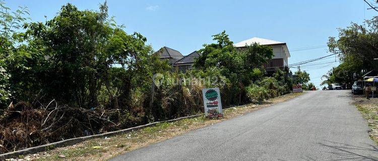 Land In Hook With A 10 Meter Wide Road SHM 1