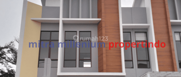 Dijual Rumah Mewah Fullfurnised Lokasi Strategis 1