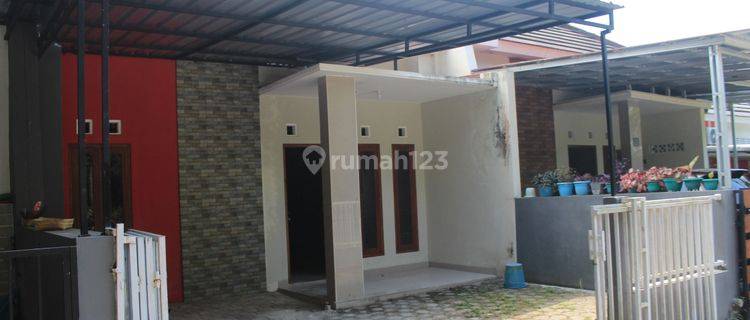 RUMAH SIAP HUNI BAGUS di Jl. Bibis Bangunjiwo Kasihan SHM Bagus 1