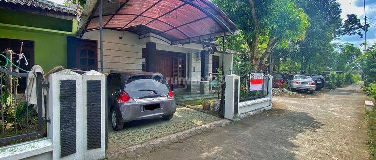 RUMAH BESAR HOOK di Jl. Bantulan SIDOARUM  1