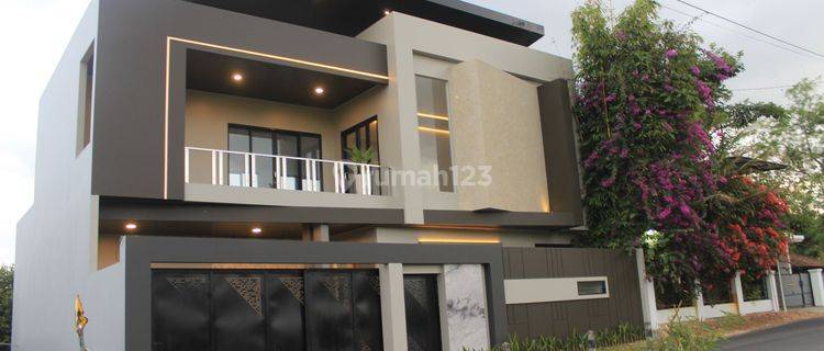 Rumah Berkonsep Villa View Gunung Merapi Jakal Km 12  1