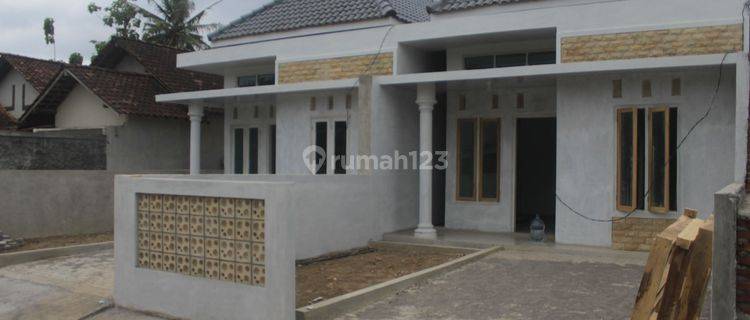 Rumah Baru Di Jl. Godean - Seyegan Rs. Atturots  1