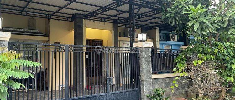 Dijual rumah BU , semi Furnished dalam komplek perumahan 1