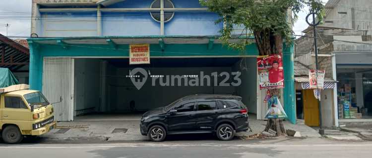 Shop House For Rent Ready to Use Land Area 230M2 1