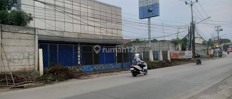 Gedung Kantor Strategis Ex Suzuki Motor Di Cisauk, Tangerang 1