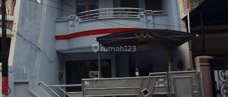 Rumah Sunter Bangunan 2 Lantai 5 Kamar Tidur Disewkan 85 Juta Masih Nego 1