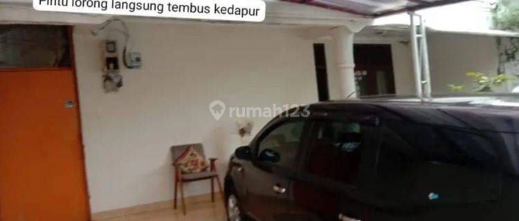 Dijual Cepat Rumah Siap Huni Di Jalan Cikoko
pancoran Jakarta Selatan
 1