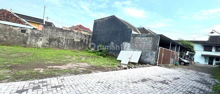 Jual Tanah 5 Menit Kampus UGM Jogja, Siap Bangun 1