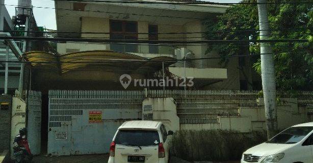 Rumah Pinggir Jalan Pluit Barat Raya Sewa Murah 1