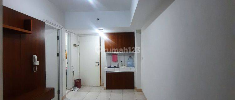 Apartemen Summarecon Bekasi - Springlake Semi Furnished 1