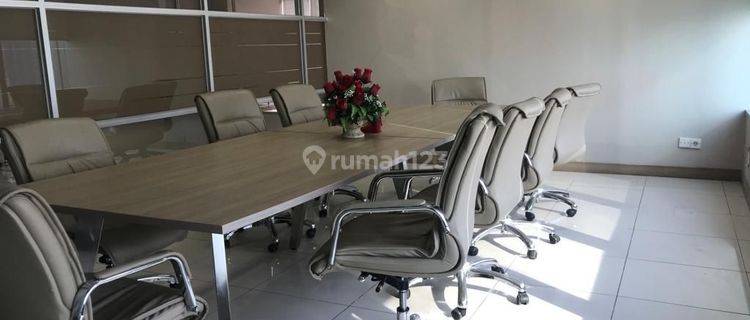 Kantor di Mega Kuningan Lantai 17 1