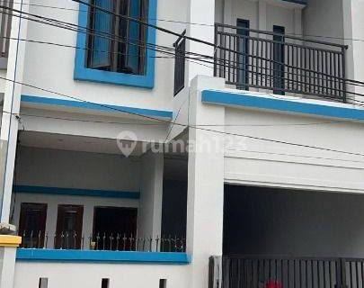 Rumah Baru di Pelindo Cilincing 2.5 Lantai  1