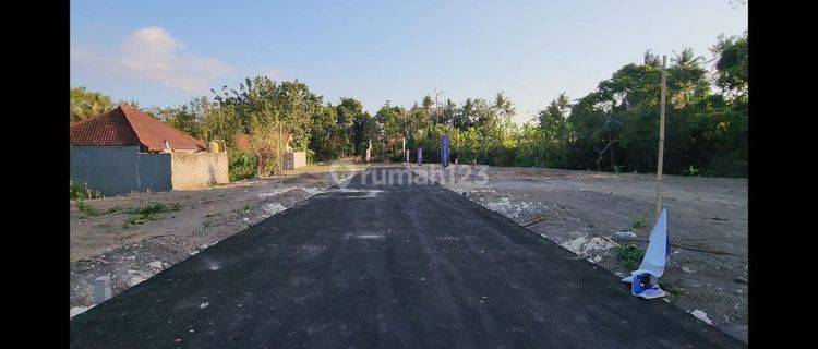 Cheap plots of land for sale in Pering close to Ubud and the beach 1