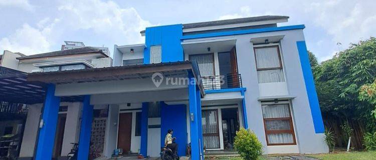 Rumah 2 lt siap huni,di the green bsd,lokasi strategis dan nyaman fasilitas lengkap ,pemandangan hijau 1