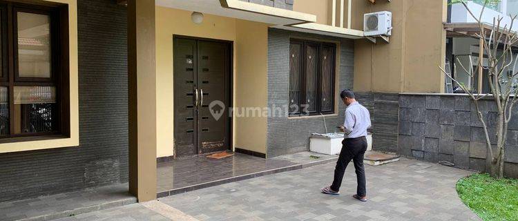 rumah murah bagus 2 lantai one gates batununggal 1