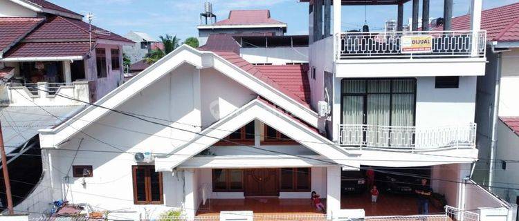 Rumah 2 lantai bagus tengah kota manado siap huni 1