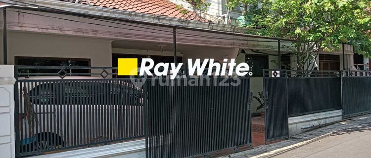 For Sale: House in Bappem Complex, Kebon Jeruk, West Jakarta 1