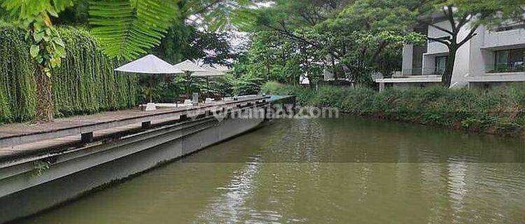 Disewakan rumah asri dalam townhouse di Jati padang 1