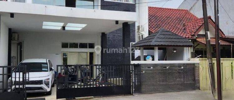 Rumah 2 Lantai Luas 10x25 254m2 Type 6+1kt di Villa Melati Mas Serpong Utara Tangerang Selatan 1