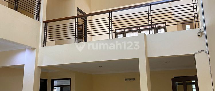 For Sale Rumah Bagus Terawat di Setra Indah 1