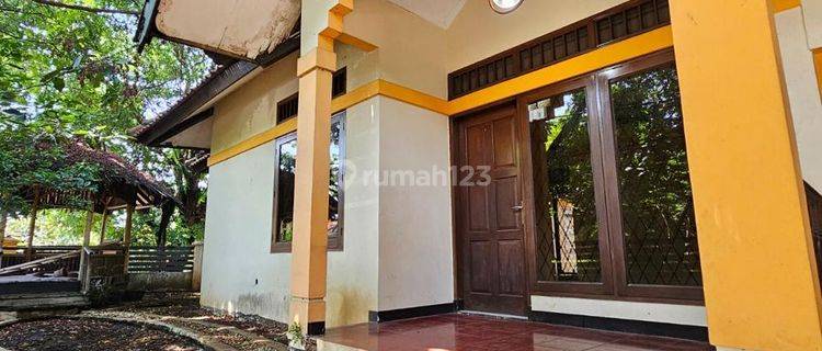 Rumah Hitung Tanah Dibawah Harga Pasar Dalam Komplek Elit Cimahi  1