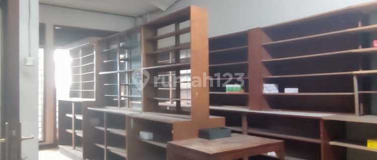For Rent Strategic 2-Story Shop House on Mainroad Setiabudi 1