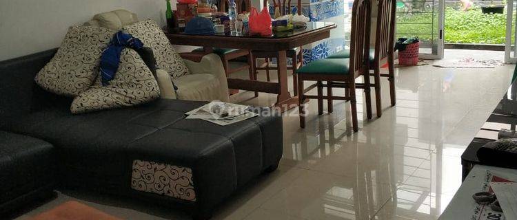 Dijual Rumah Minimalis Terawat Furnish Strategis di Sumber Sari 1