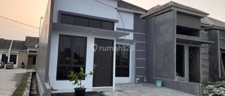 Rumah strategis karawang kota TAMAN PALM MAS 1