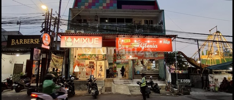 Shop House Ready for Business, Very Strategic Location 1