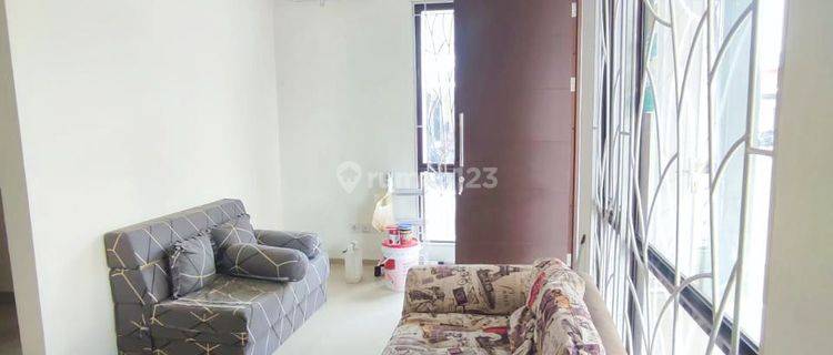 Rumah full furnished Hoek modern sangat nyaman tinggal bawa koper 1