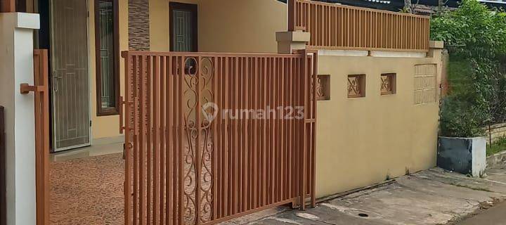 Jual Cepat! Rumah Rapih Furnished Siap Huni Di Griya Loka Bsd 1