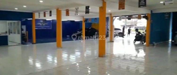 Disewakan Tanah dan Bangunan (ex showroom) di Serpong 1